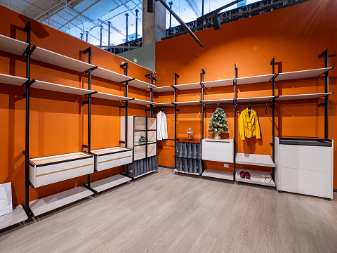 Санкт-Петербург ул. Фучика, 9, ТЦ «Кубатура», 1 этаж, секция 1А.212